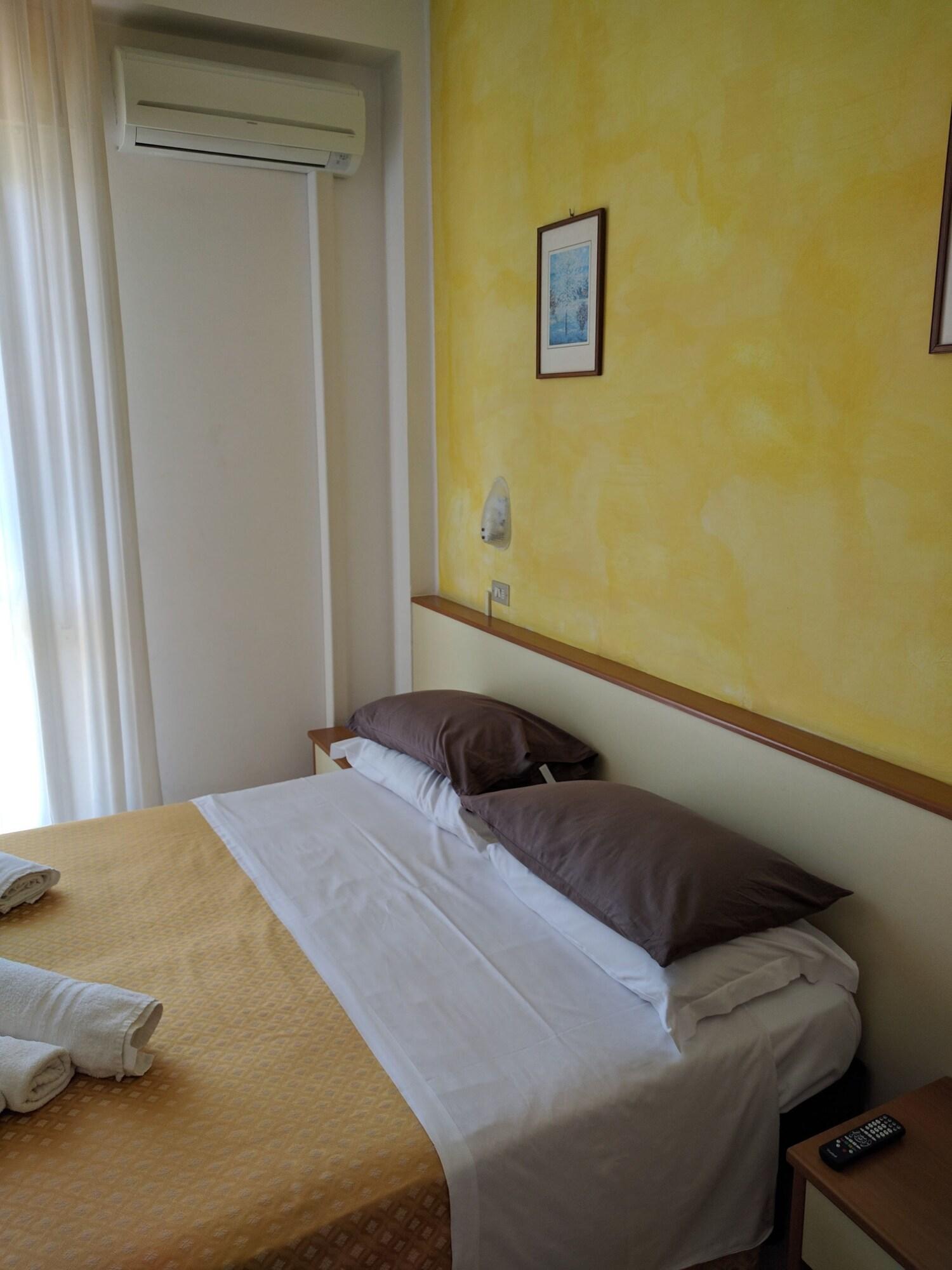 Hotel Arabesco Rimini Dış mekan fotoğraf