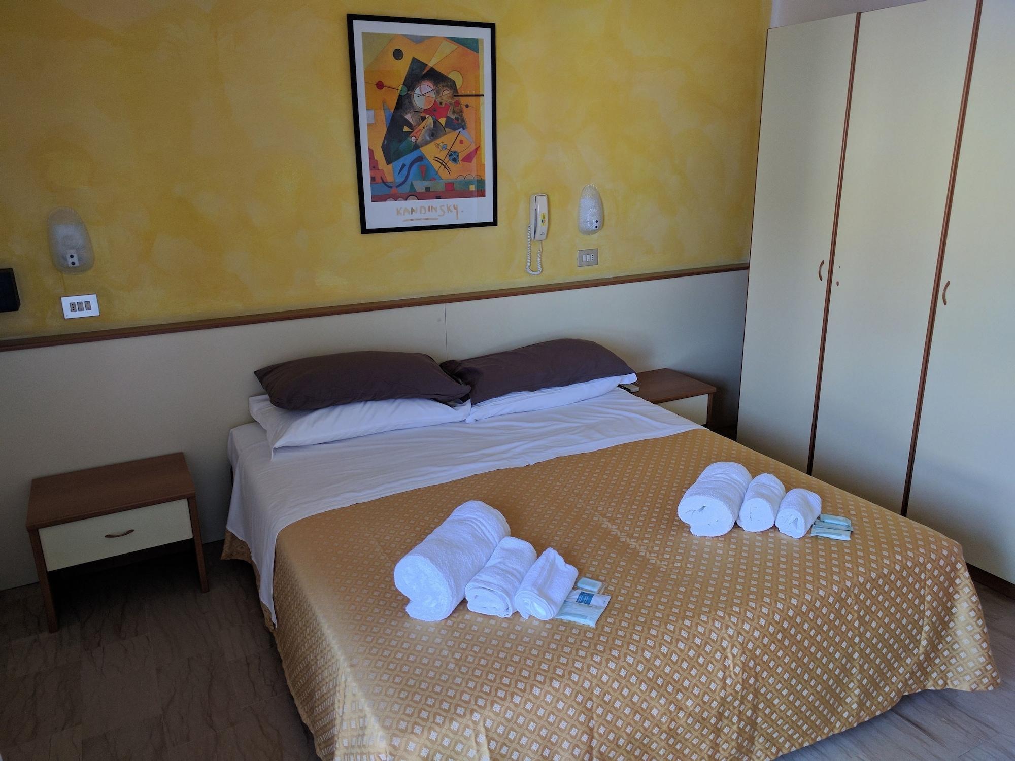Hotel Arabesco Rimini Dış mekan fotoğraf