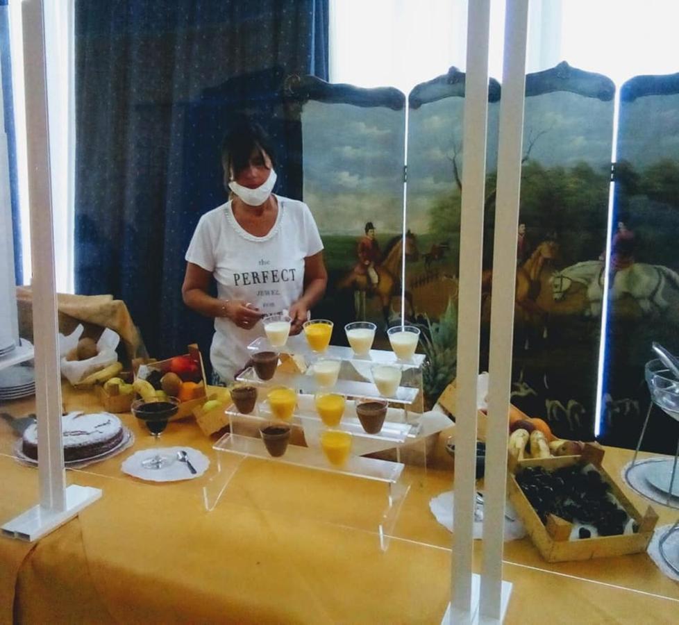 Hotel Arabesco Rimini Dış mekan fotoğraf